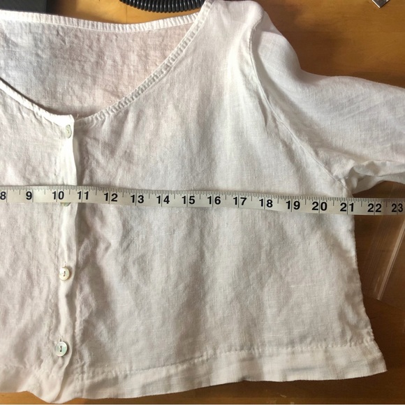 Cropped Button Down Boxy Top Women’s M/L White Linen Coastal Casual Minimalist - Picture 6 of 7